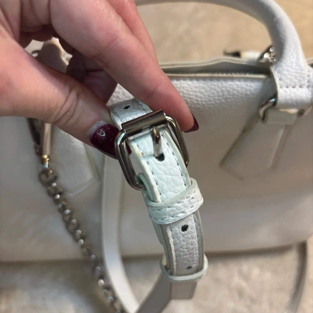 NWT Steve Madden Ivory Satchel/ Crossbody with Silver Chains Vegan Leather New